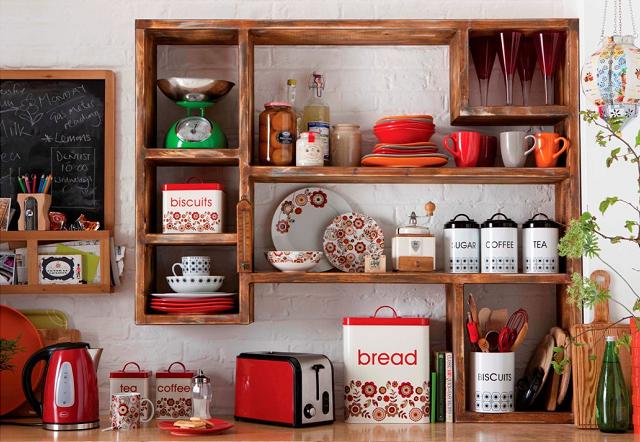 Os acessórios não podem faltar são eles obrigatoriamente mencionados