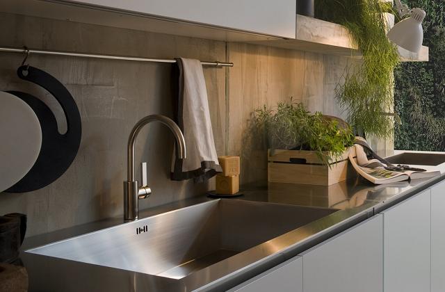 plano de trabalho em aço inoxidável