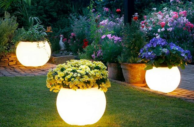 Nenhum custo de energia elétrica para iluminar o jardim