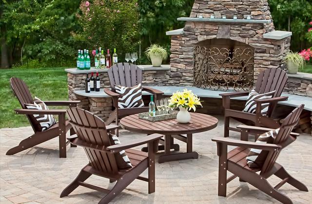 Os móveis ideais para o jardim ou terraço