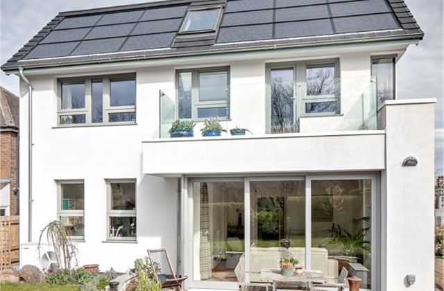 Uma casa fotovoltaica de apenas 1,80 dólares ao mês