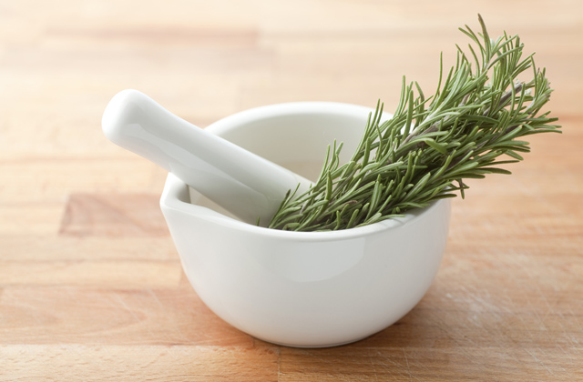 Podemos usar alecrim em muitas outras maneiras