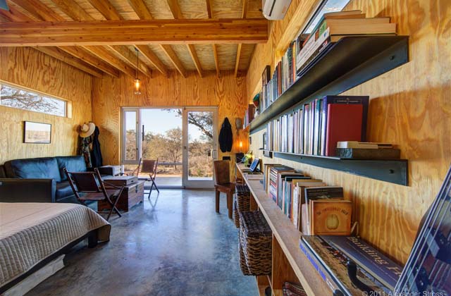 Um grupo de amigos constrói uma cidade