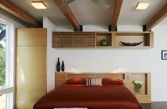 instalar o ar condicionado sobre um móvel, como em um armário ou uma biblioteca