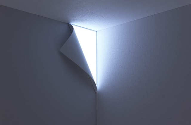 Peel wall light: A luz para a parede da sala