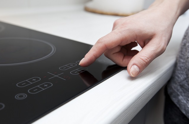 Fogão elétrico: facilidade de uso e limpeza
